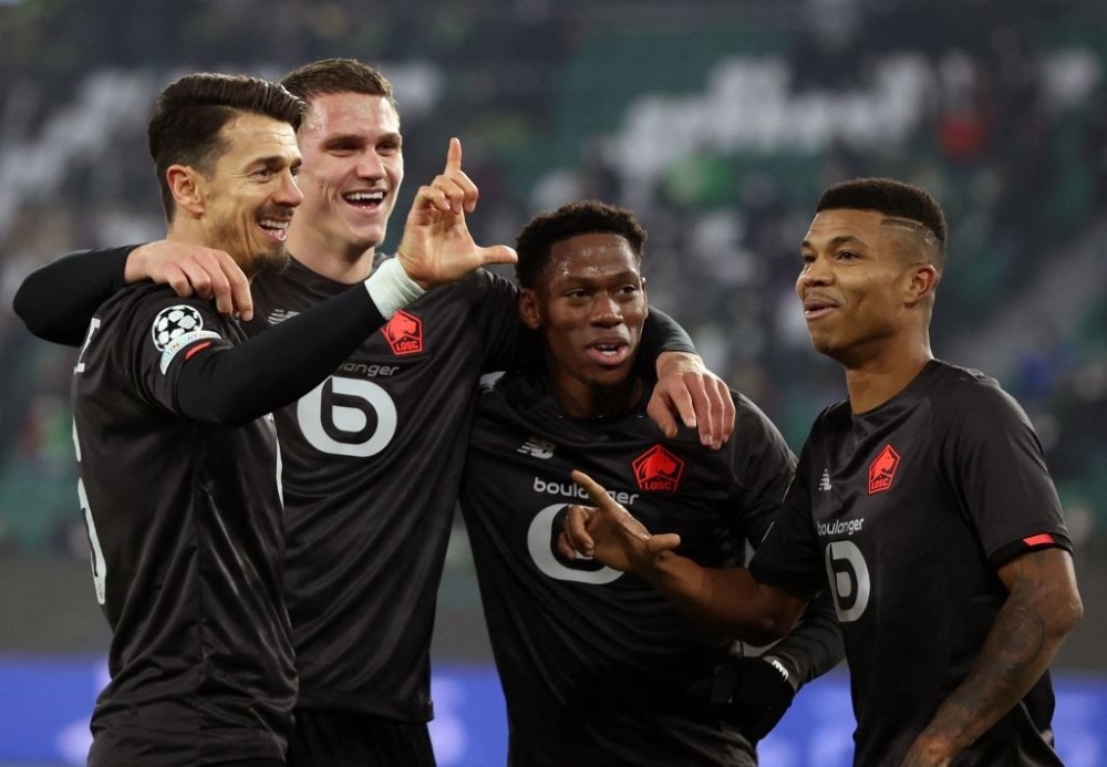  沃尔夫斯堡锋线复苏助球队重返德甲争冠集团